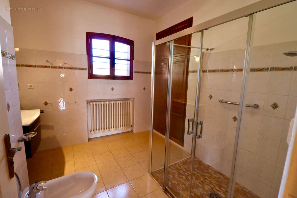 Maison à SAINT-MAURICE-SUR-EYGUES