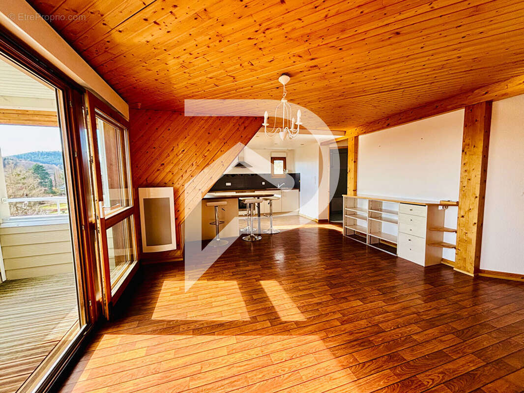 Appartement à LABAROCHE