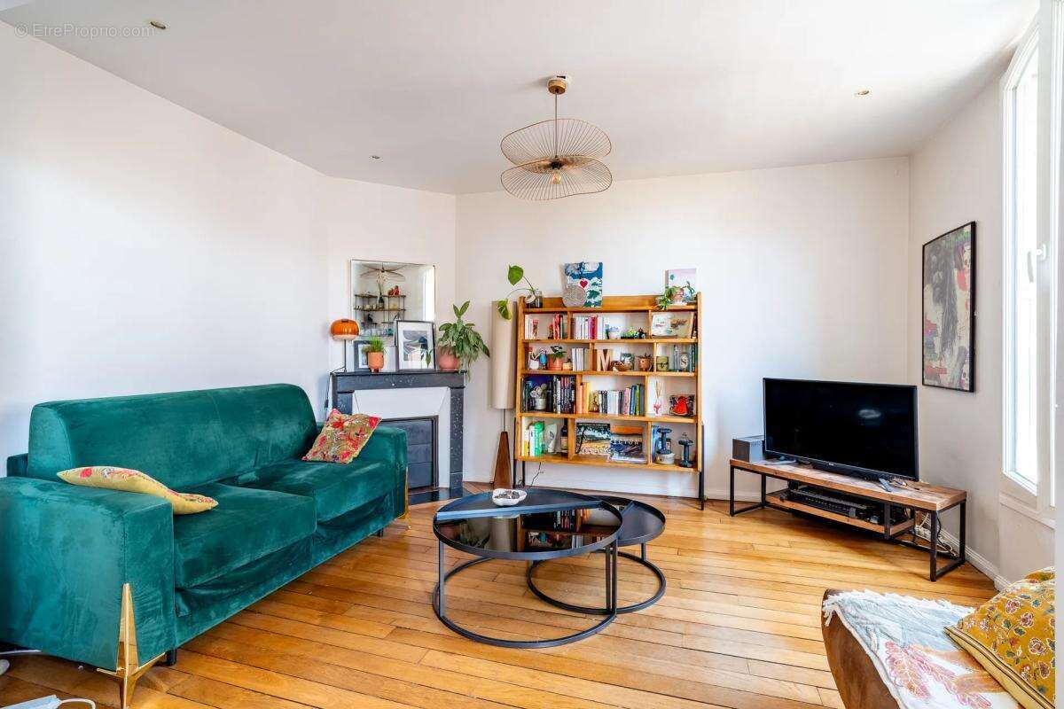 Appartement de 4 pièces de 69 m² à Colombes - GARE LES VALLÉES À 200M - photo 4