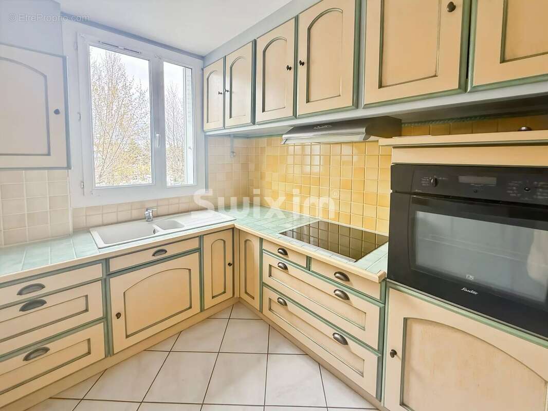 Appartement à PIERRELATTE