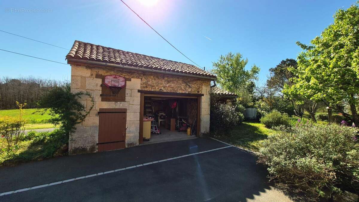 Maison à BEAUREGARD-ET-BASSAC