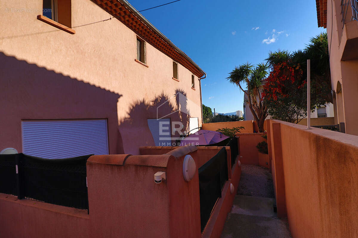 Appartement à MARSEILLE-14E