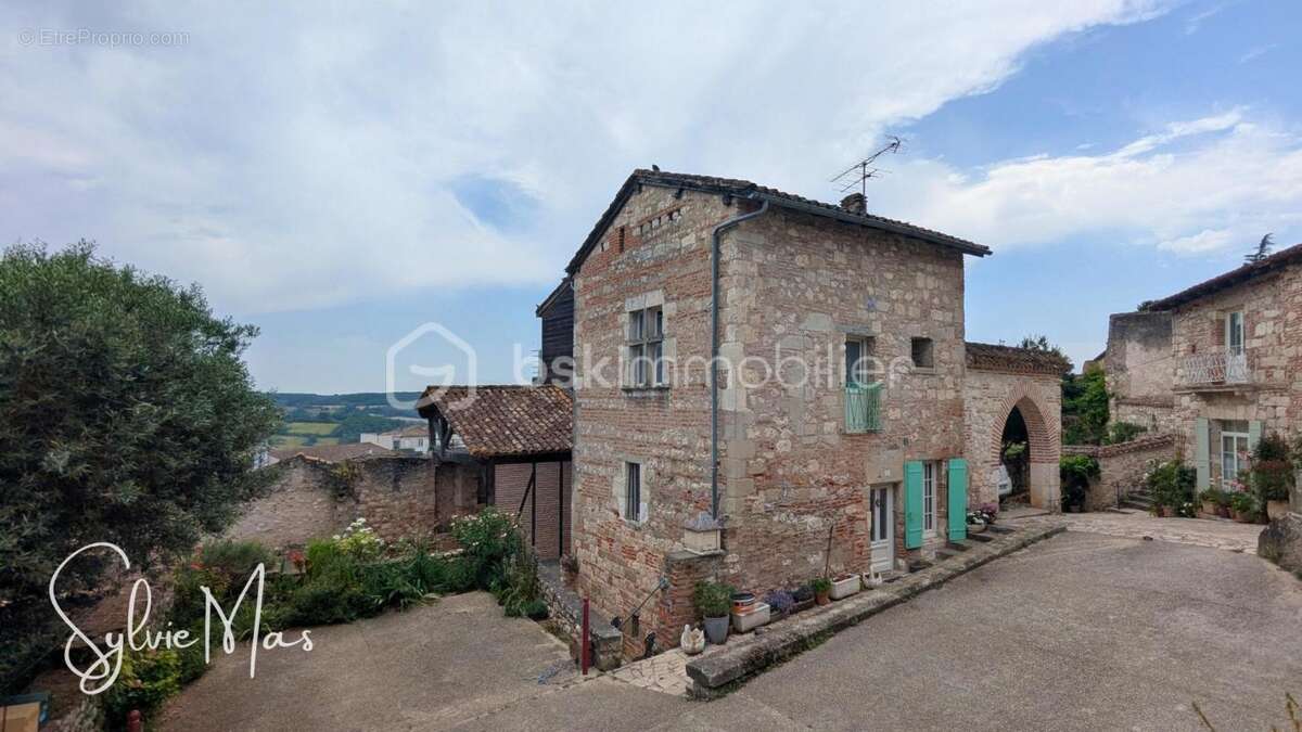 Maison à PENNE-D&#039;AGENAIS