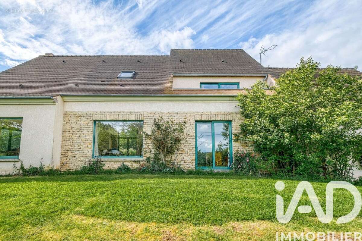 Photo 2 - Maison à LA FERTE-SOUS-JOUARRE