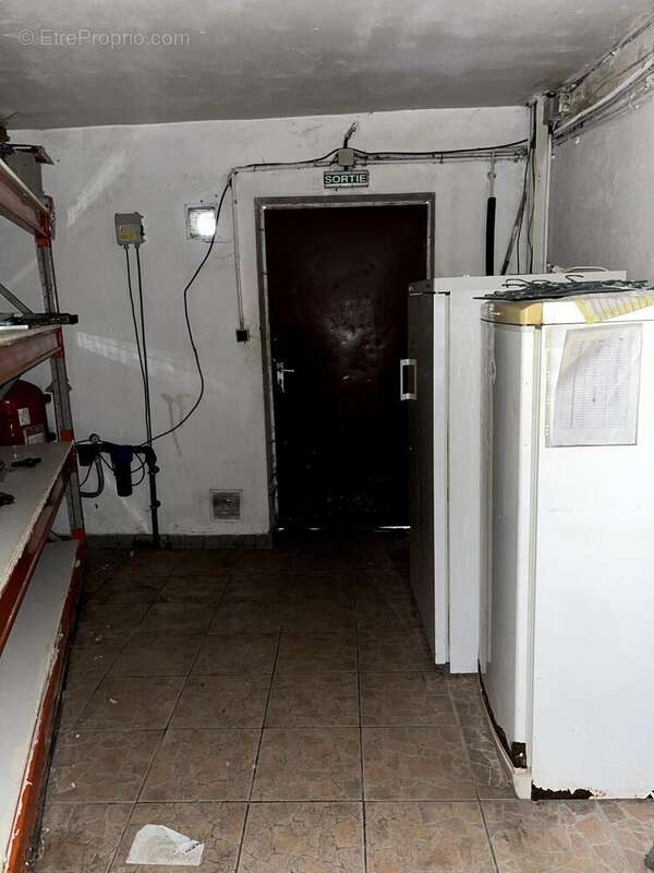 Photo 8 - Commerce à FESSENHEIM