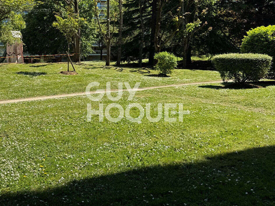 Appartement à MAISONS-ALFORT