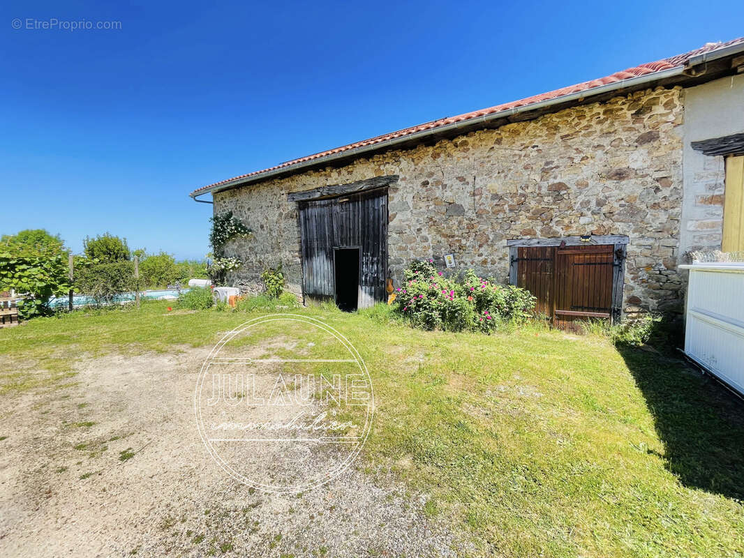 Maison à LE VIGEN
