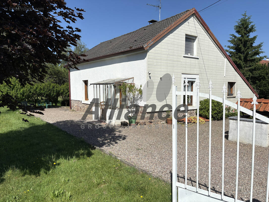Maison  de  type  f3  sur  froideconche - photo 1