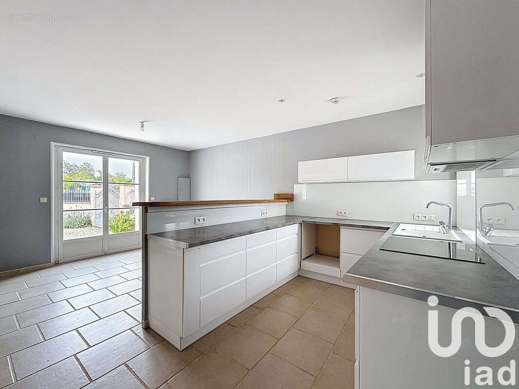 Photo 8 - Maison à CHEVANNES