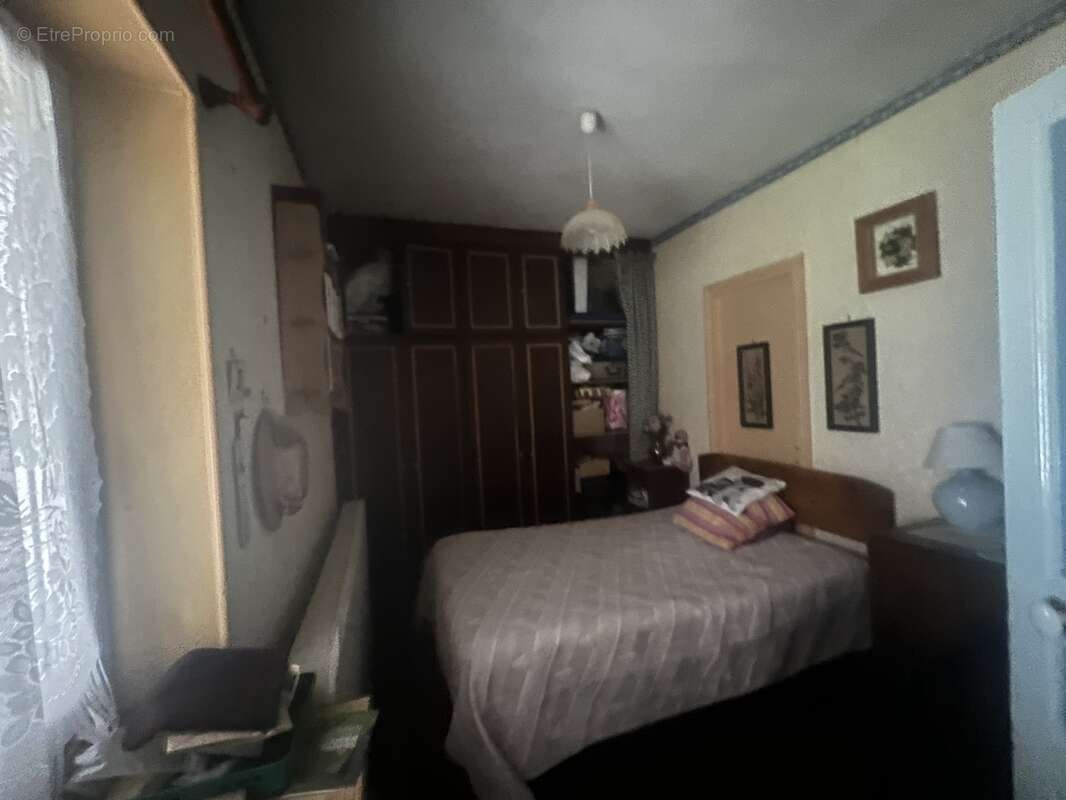 Maison 61 m² à Chateaumeillant  - photo 22