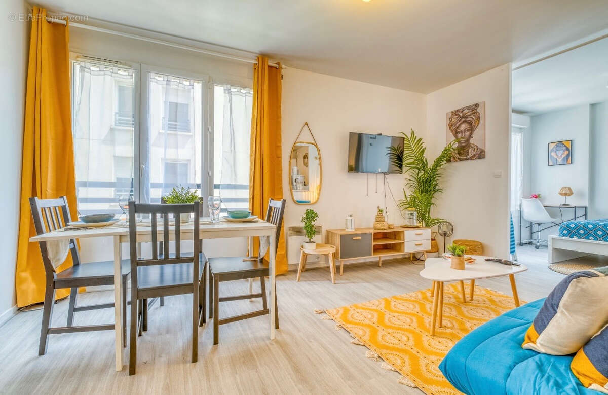 Appartement à MONTREUIL