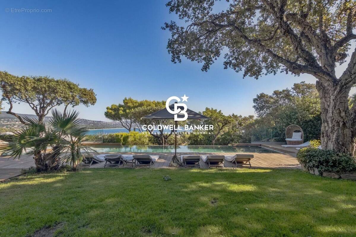 Maison à CAVALAIRE-SUR-MER