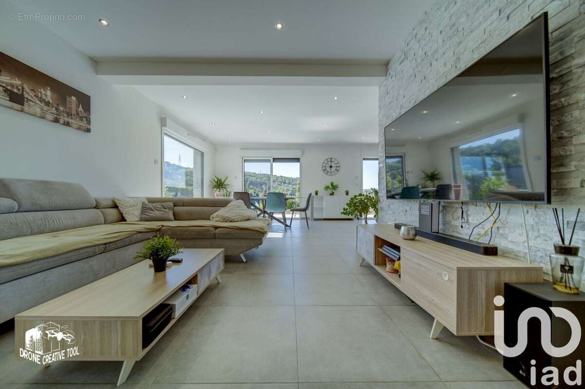 Photo 2 - Maison à SEREMANGE-ERZANGE