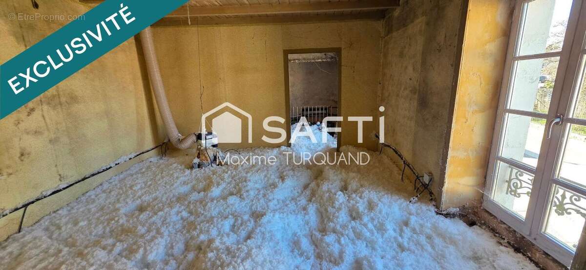 Photo 7 - Commerce à SAINT-PIERRE-DU-CHEMIN