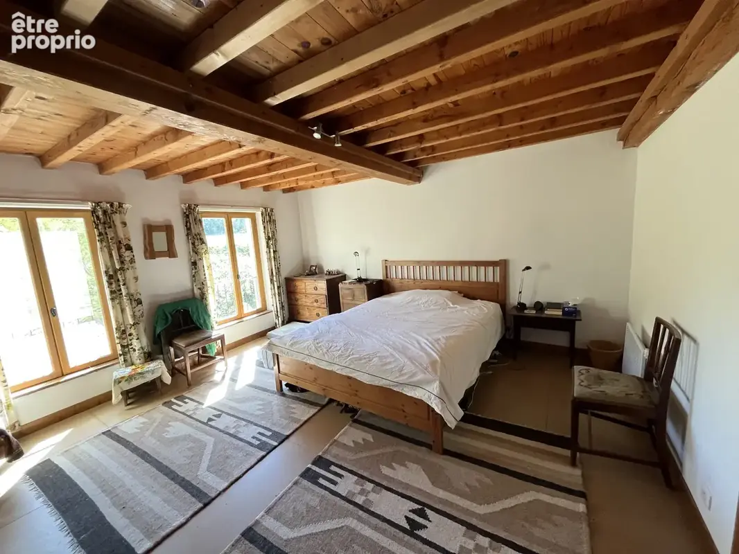 Propriete renovee avec plus de 25 hectares - photo 15