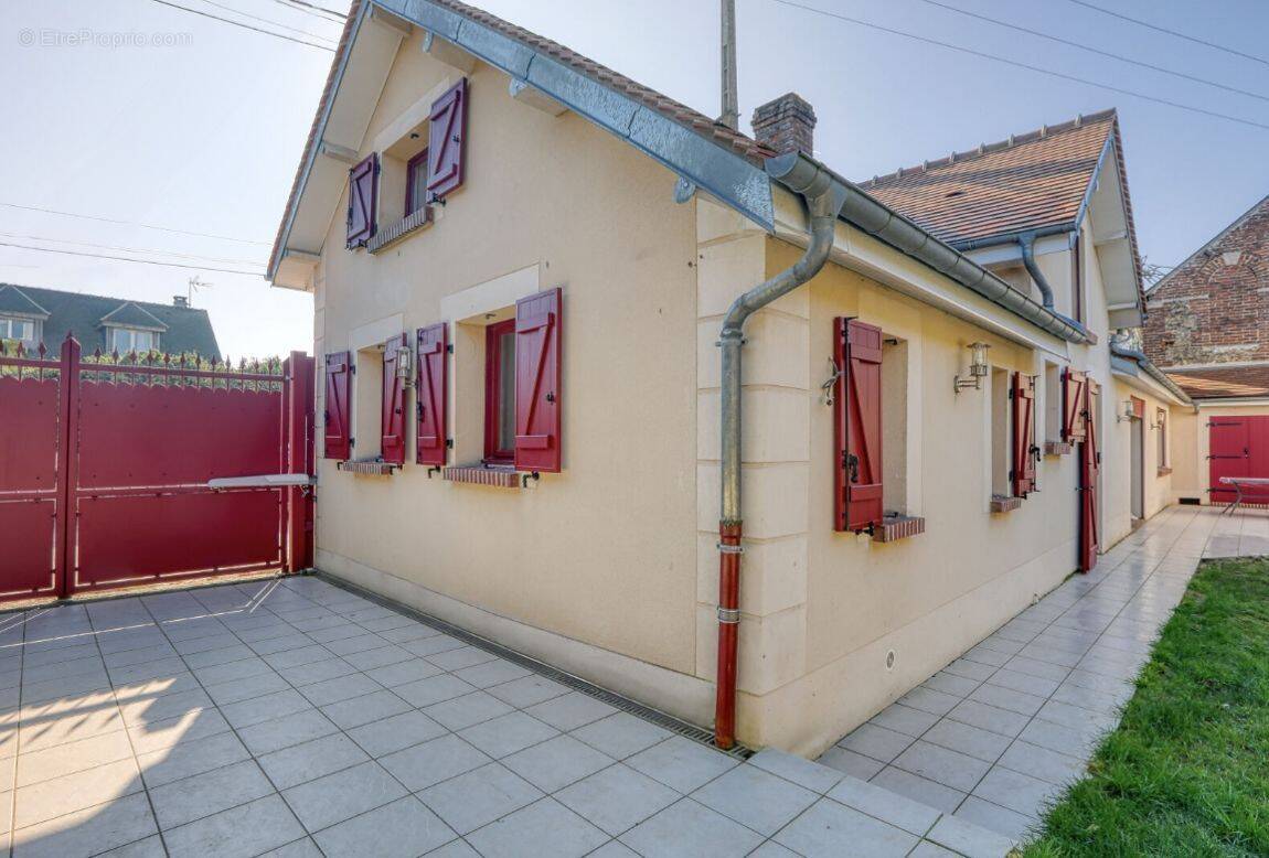 55918486a.jpg - Maison à CHAUMONT-EN-VEXIN