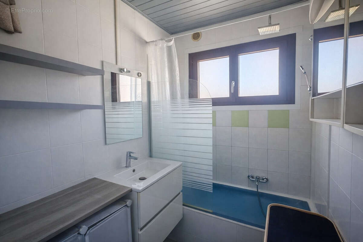 Appartement à CLUSES