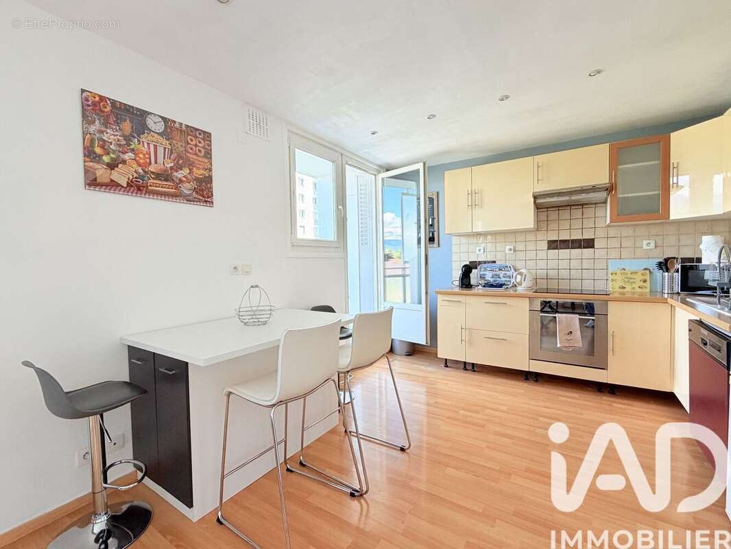 Photo 7 - Appartement à SAINT-MARTIN-D'HERES