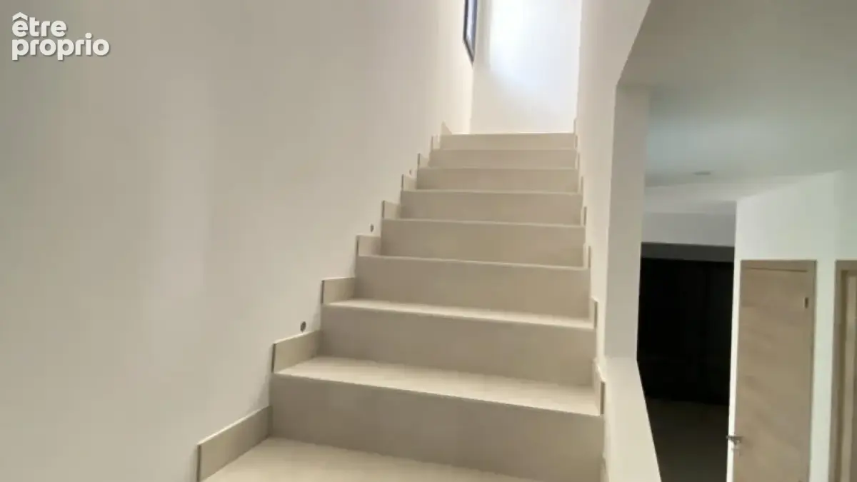 Maison 4 pièces 83 m² à vendre à Six-Fours-Les-Plages (83140) - photo 7