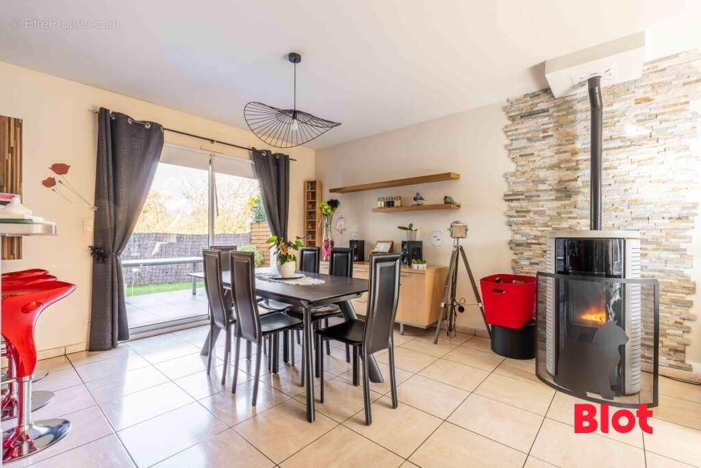 Maison 140 m² à Betton  - photo 3