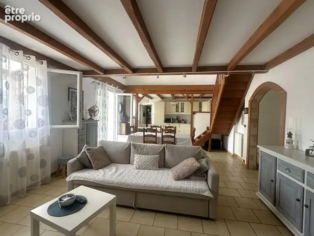 Maison familiale de 7 pièces, 4 chambres sur 1390 m² de jardin - photo 3