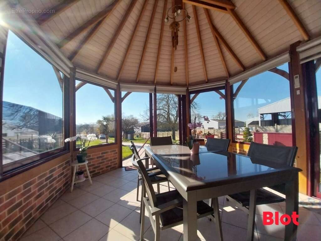 Maison à SAINT-SULPICE-DES-LANDES