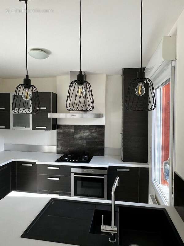 Appartement à ALLONZIER-LA-CAILLE