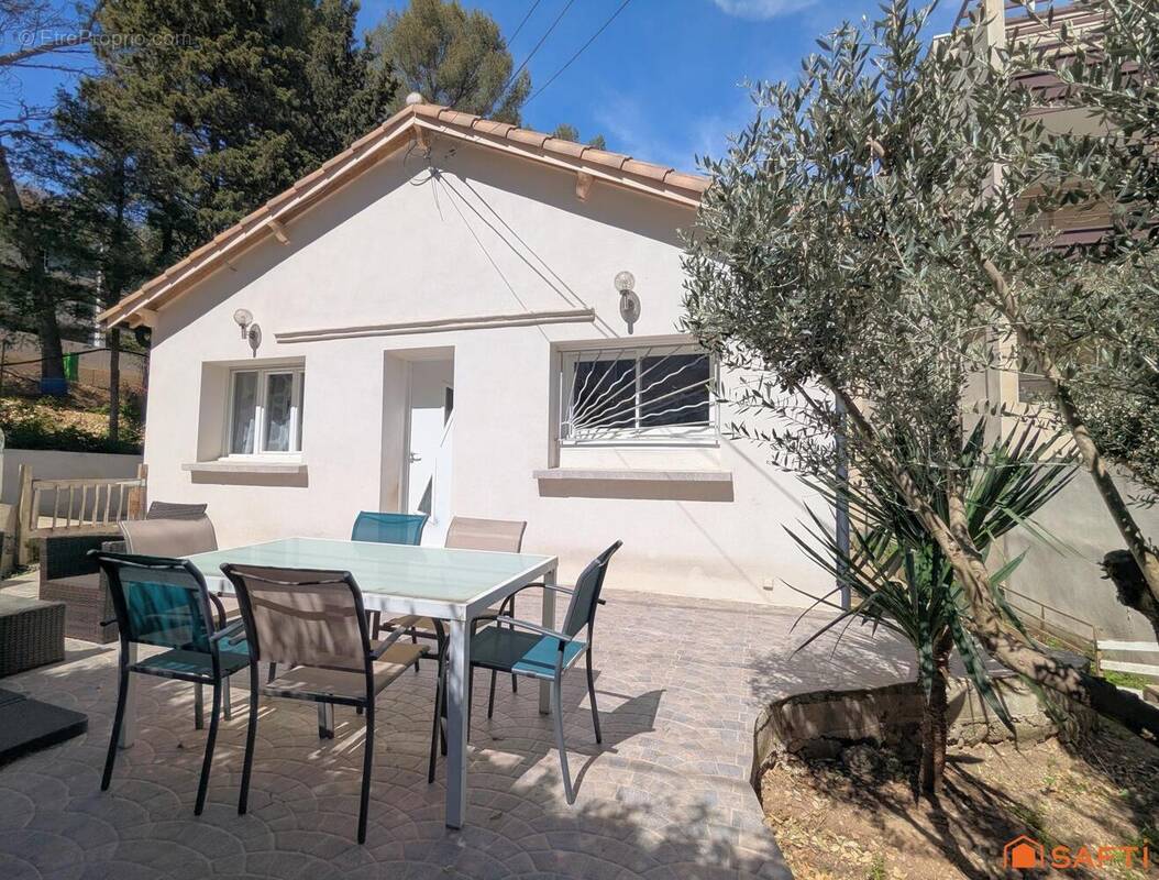 Photo 1 - Maison à NIMES