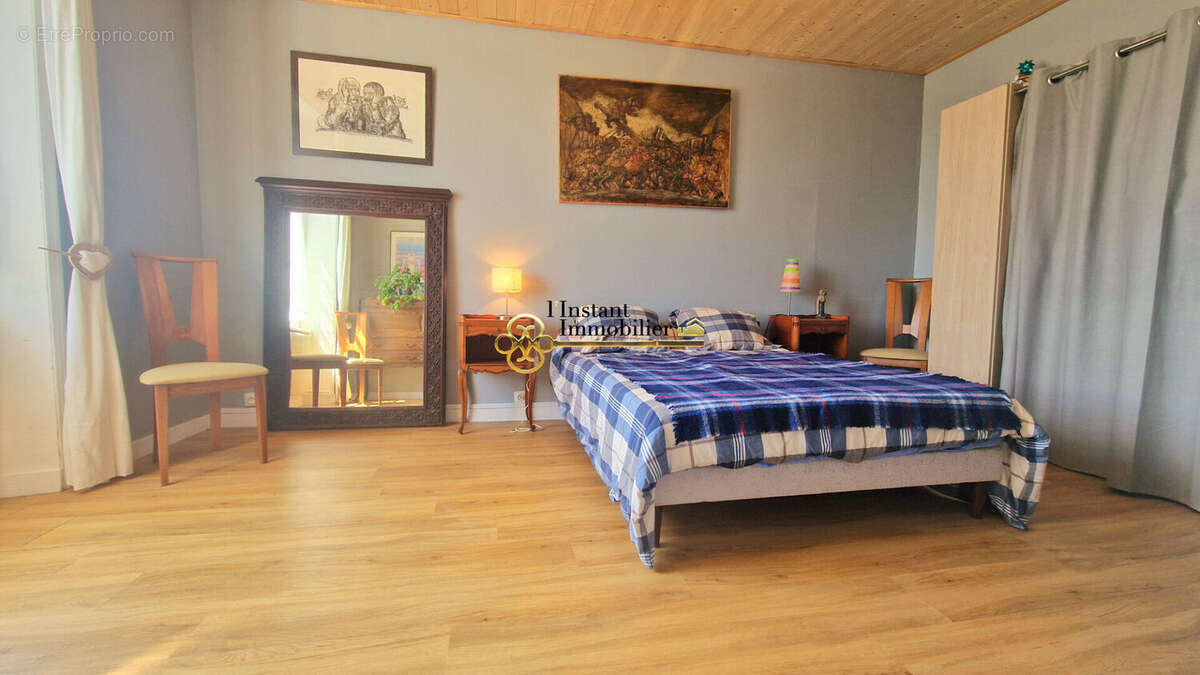 Maison à PLOUGASNOU