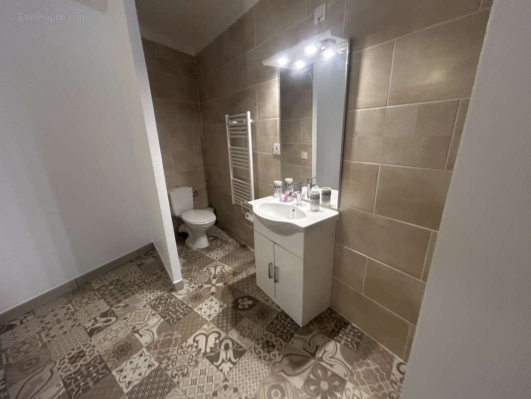 Maison de maître - 188 m2 - 6 pièces - photo 20