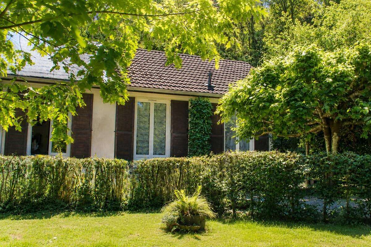Maison à NANTIAT