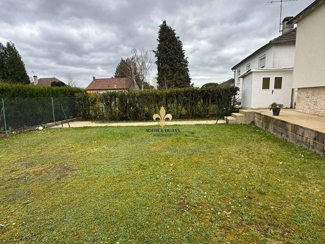 Maison à ORRY-LA-VILLE