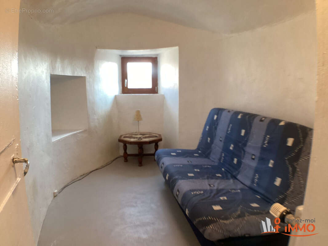 Maison 81 m² à Saint-Pal-De-Chalencon  - photo 8