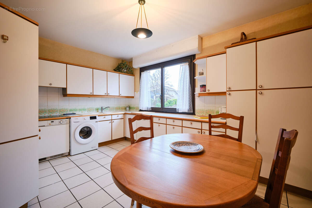 Appartement à ANNECY-LE-VIEUX