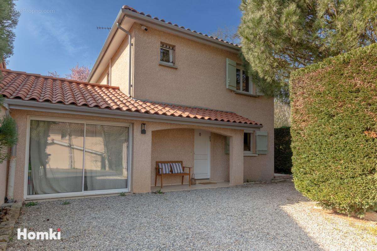 Maison à RILLIEUX-LA-PAPE