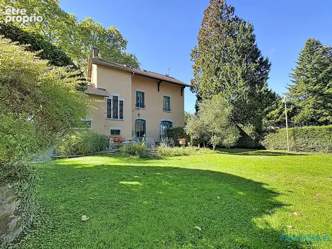 Maison 10 pièces 370 m² à vendre à Thoissey (01140) - photo 7