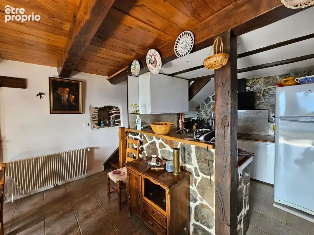 PONTEILS-ET-BRÉSIS- Mas en pierre 119m2, source privée, vue panoramique et 8000m2 de terrain. Annexe à rénover - photo 12