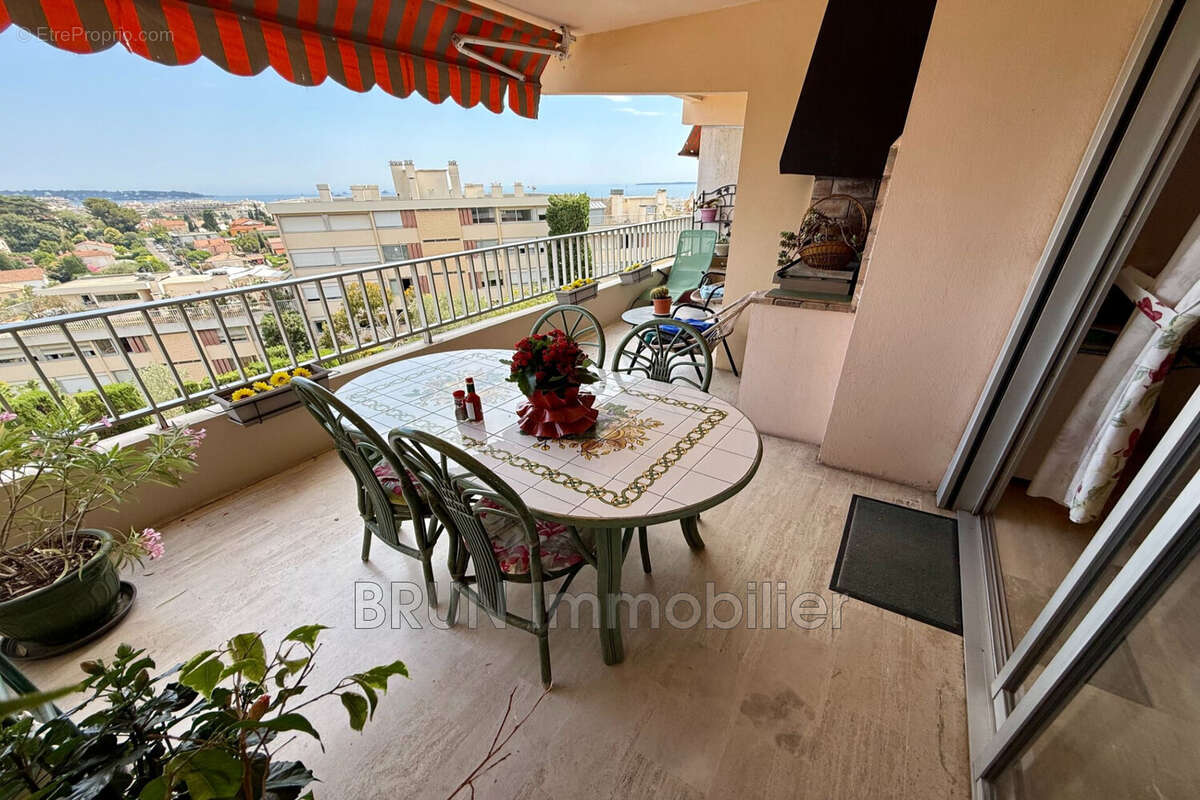 Appartement 74 m² à Antibes  - photo 7