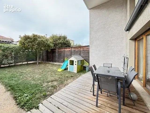 Maison 4 pièces 87 m² à vendre à Roche-La-Moliere (42230) - photo 1
