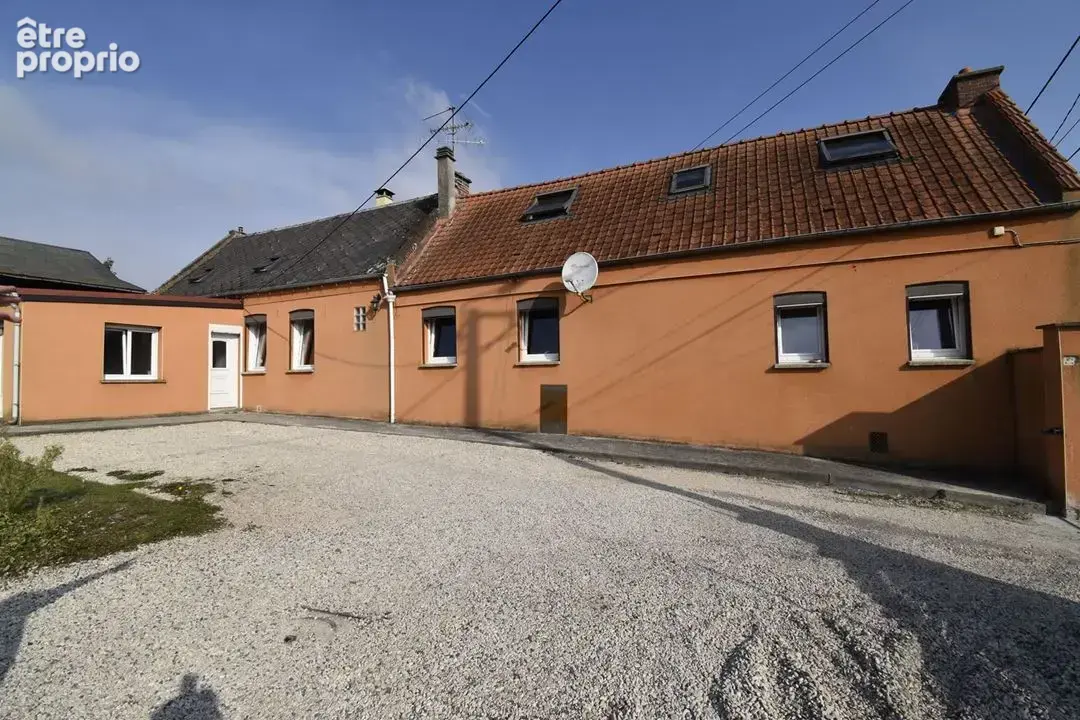 Maison à CLARY
