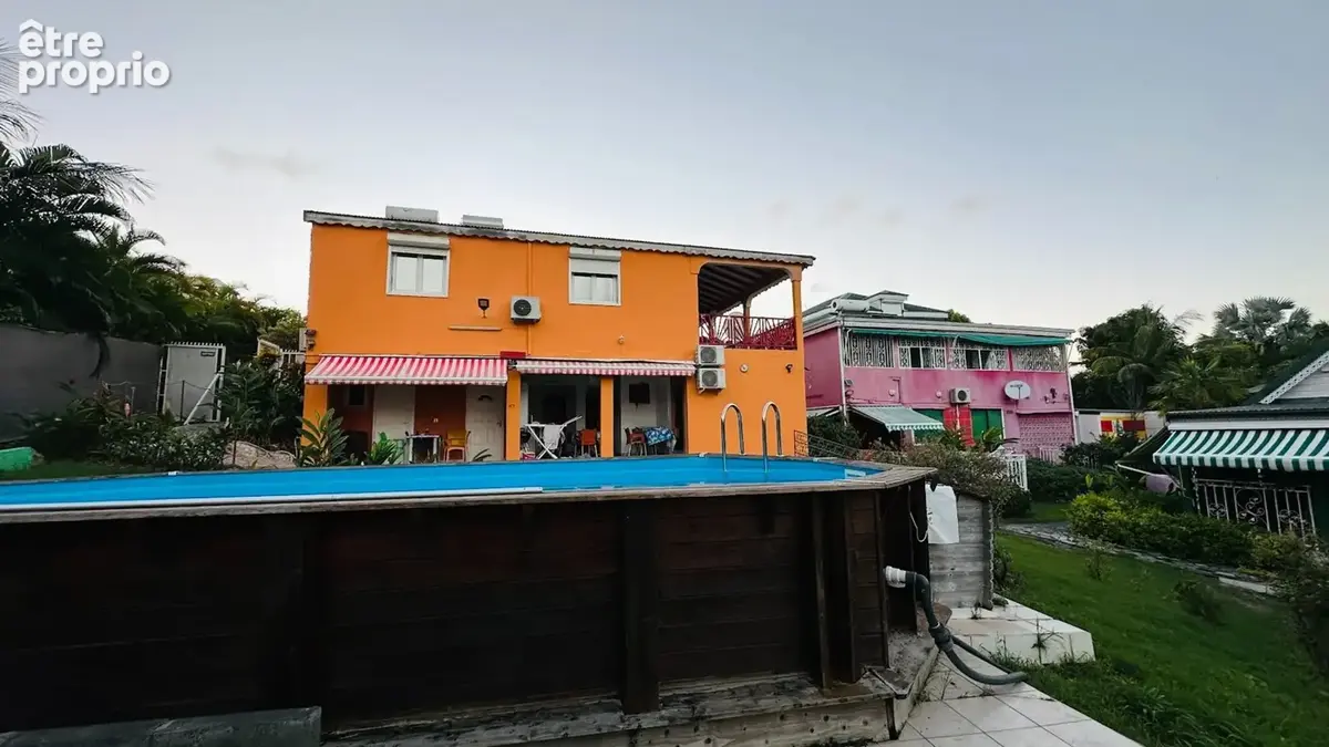 En exclusivite - rare sainte anne - ensemble de deux villas independantes avec fort potentiel locatif - photo 6