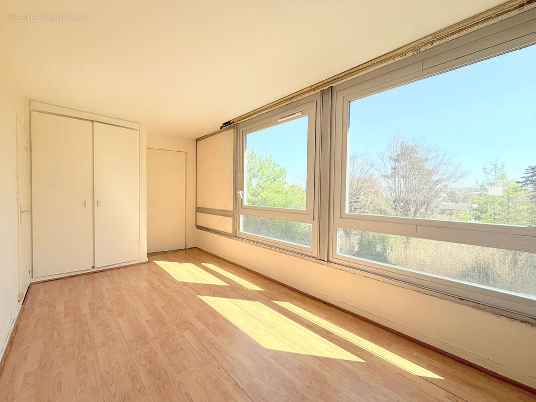 Appartement à RUEIL-MALMAISON