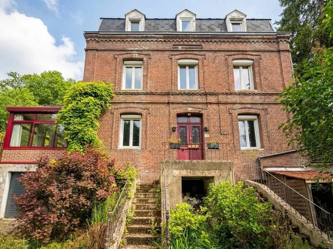 Maison à RONCHEROLLES-SUR-LE-VIVIER