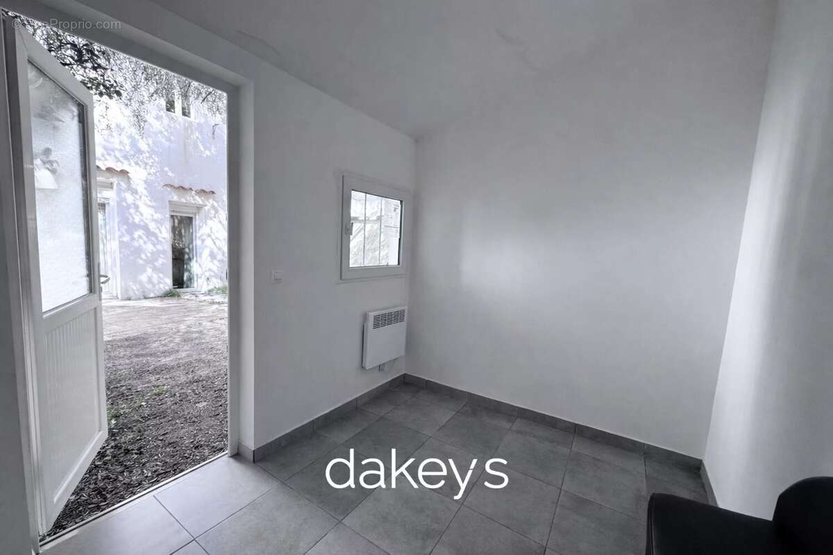 Appartement à MARSEILLE-13E