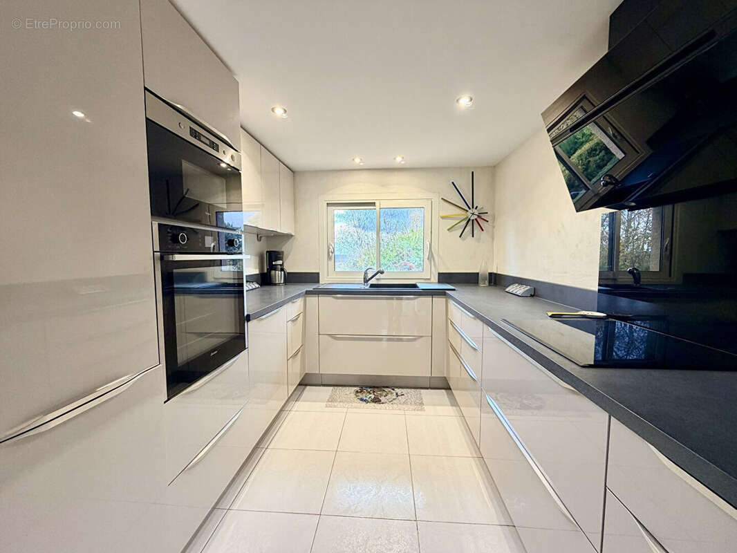 Maison à CASTANET-TOLOSAN