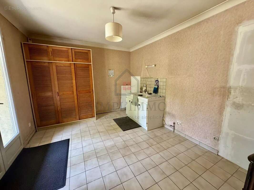 Maison à SAINT-HIPPOLYTE