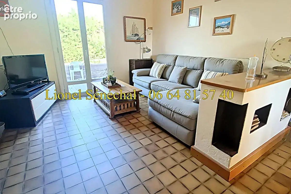 Maison 8 pièces de 135 m2 habitables avec un sous sol complet sur une parcelle de plus de 1 700 m2 - photo 5