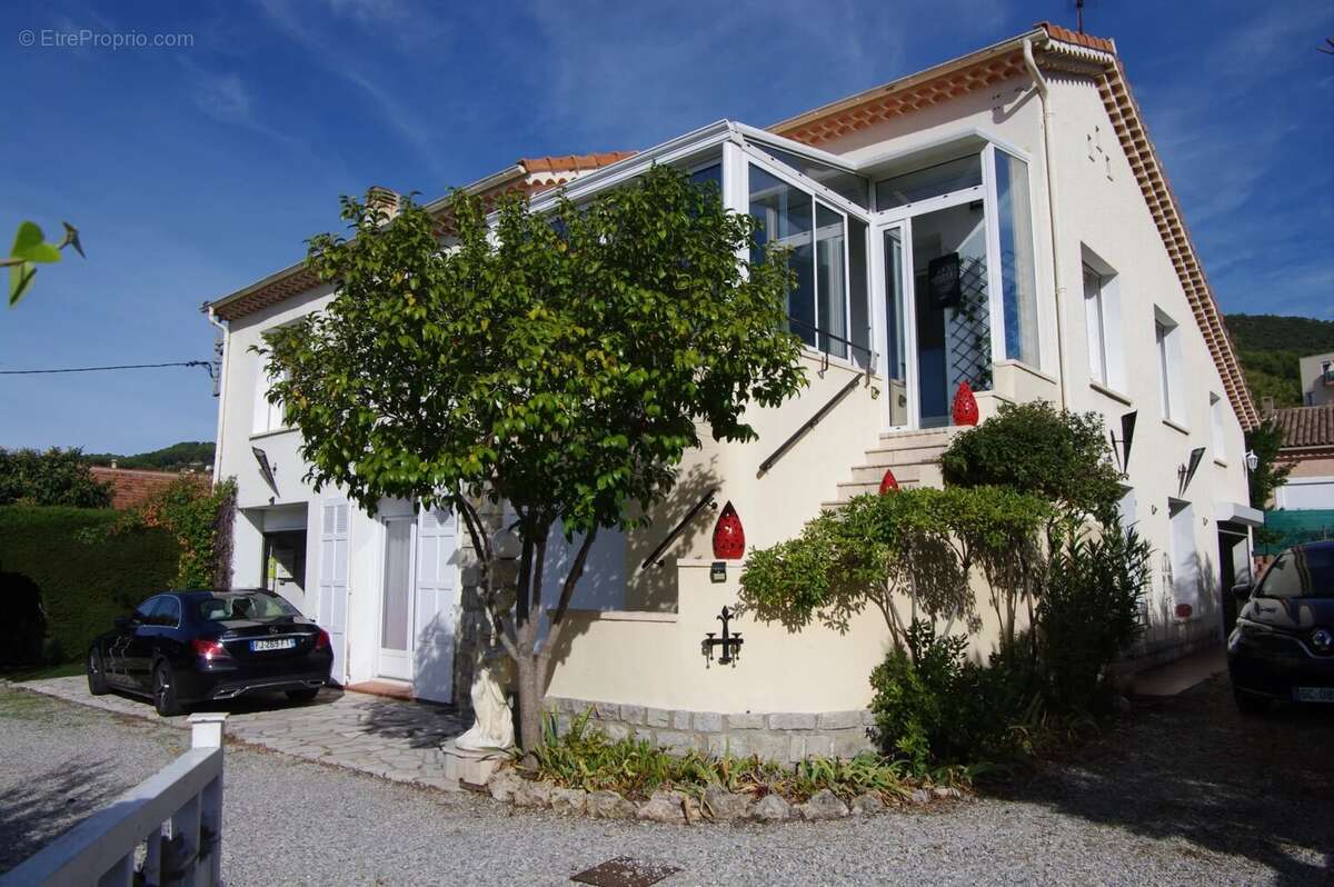 Maison à DRAGUIGNAN