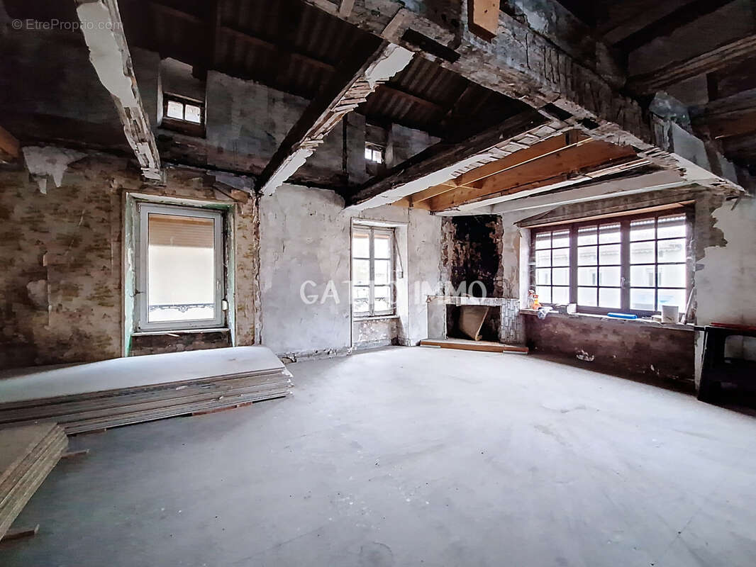 Maison à BOULAY-MOSELLE