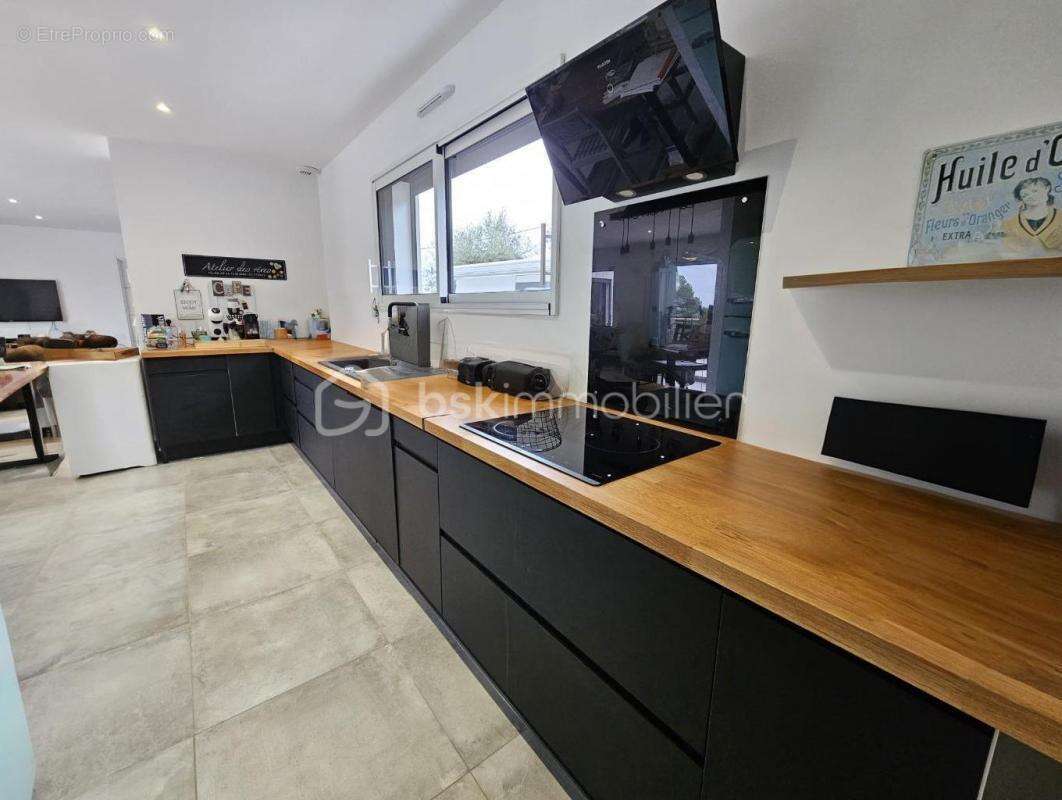 Maison à LE CANNET-DES-MAURES